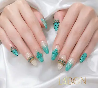 ネイル Hana✴︎ Labon Artのネイルデザイン