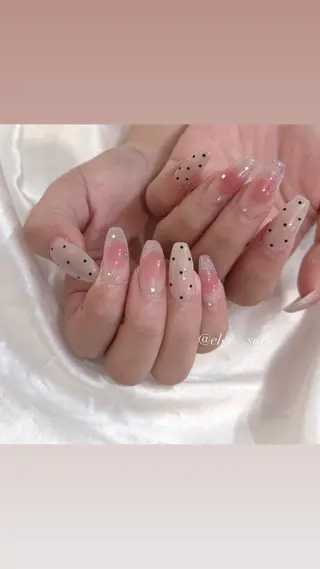 ネイル sara : salon ELVIのネイルデザイン