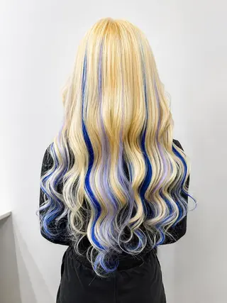 カラー ヘアアレンジ ロング LuciA7:30〜 エクステカラーのヘアスタイル