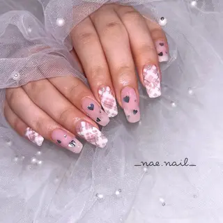 ネイル élu by Noriko 前原のネイルデザイン