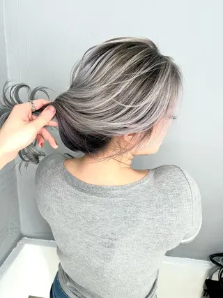 セミロング カラー Giselハヤシ ケンタのヘアスタイル