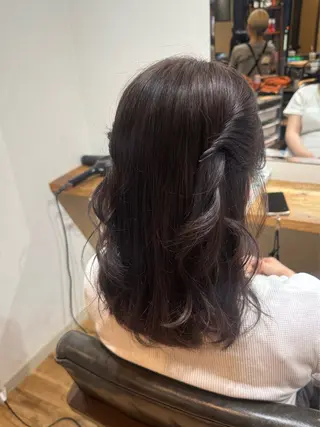 セミロング ヘアアレンジ 波多野 麻由のヘアスタイル