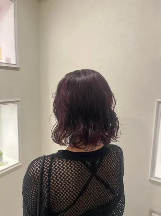 ミディアム 隈井 鈴のヘアスタイル