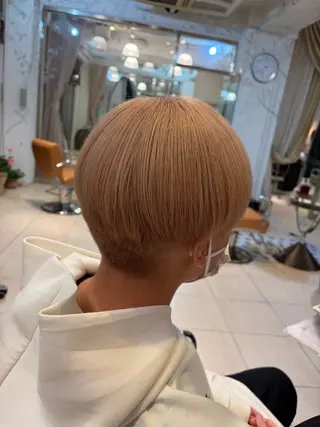 ショート メンズ 安藤 沙妃のヘアスタイル