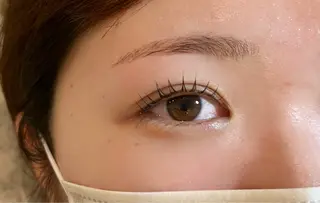 マツエク・マツパ まつ毛パーマ専門店 かないあさみの眉毛・アイブロウイメージ