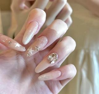 ネイル エリ🫧 nail池袋東口のネイルデザイン