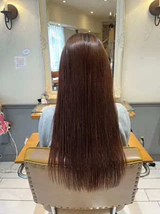 ロング イケハラ ナナミのヘアスタイル