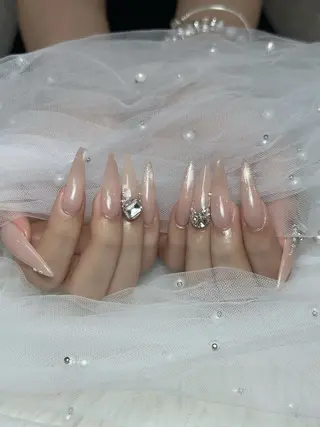 ネイル Julli NailStudioのネイルデザイン