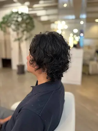 パーマ メンズ フルカワ リナのヘアスタイル