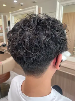 ショート パーマ メンズ 韓国ヘアメイク🎀/ 縮毛矯正✨山本媛香のヘアスタイル