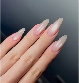 ネイル Dione Nail きよみのネイルデザイン