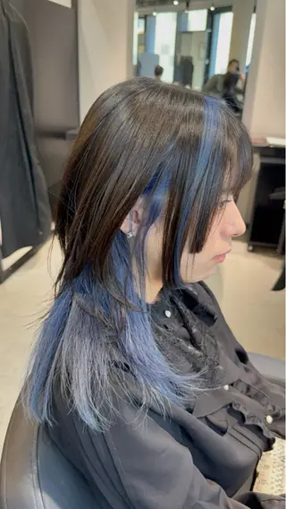 セミロング カラー 坂槙 航のヘアスタイル