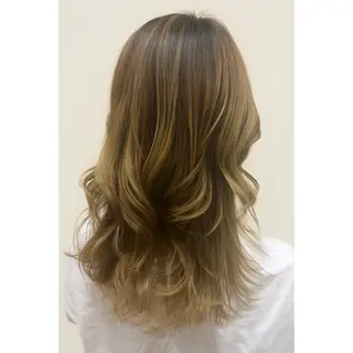 セミロング arisa/ tj tenkiyohouのヘアスタイル