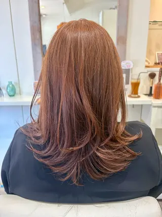 ミディアム NICCOLO室見 Erinaのヘアスタイル