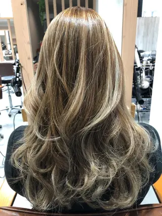 ロング Rubik難波樽本 譲二のヘアスタイル