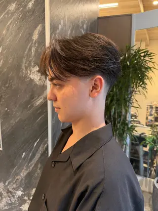ミディアム パーマ メンズ 💈原宿指名No.1 センターパート💈のヘアスタイル