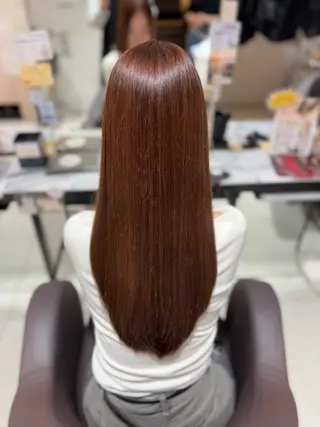 ロング カぺリベラ グラマラス店のヘアスタイル
