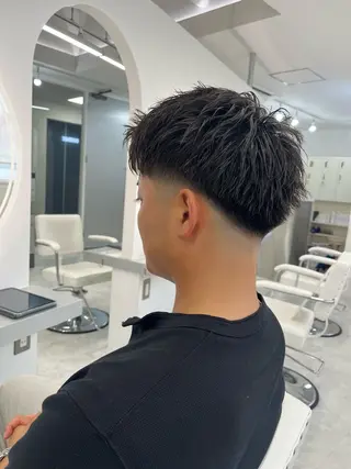 ショート メンズ 網谷 萌夏のヘアスタイル