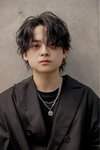 パーマ メンズ 平山 海偉のヘアスタイル