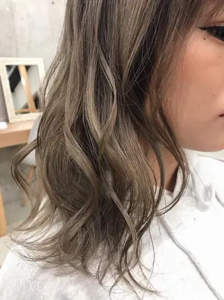 ミディアム 豊中駅3分eha レッスンモデルのヘアスタイル