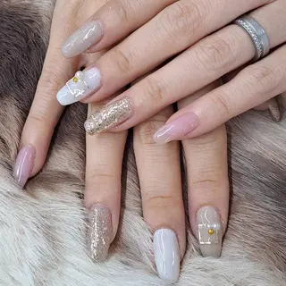 ネイル jewelry & nailecxia のネイルデザイン