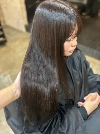 ロング 🧸顔周りカット /透明感🎀のヘアスタイル