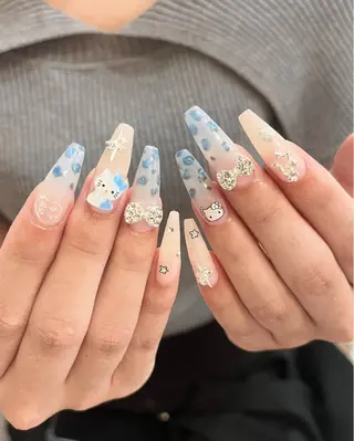 ネイル Nail salon Rhonaのネイルデザイン