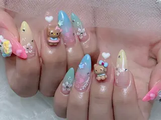 ネイル Lumi Shinokuboのネイルデザイン