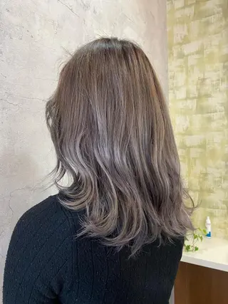 カラー 🌻井上 マリー🌻のヘアスタイル
