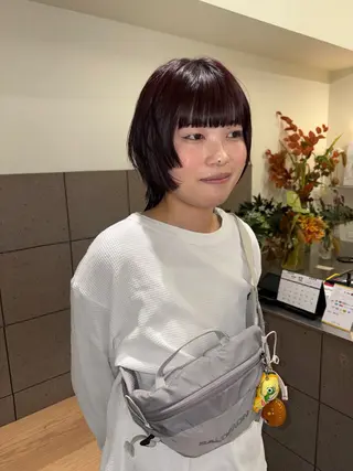 ミディアム カラー Natsuki /HUIのヘアスタイル
