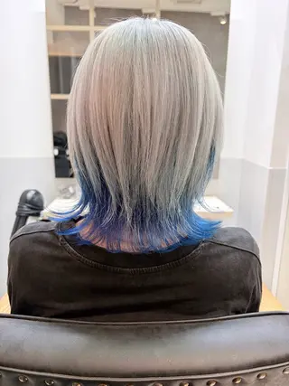 ミディアム カラー ☁️ケアブリーチ￤ ウルフ￤Shioriのヘアスタイル