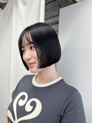 ショート カラー AKO .のヘアスタイル