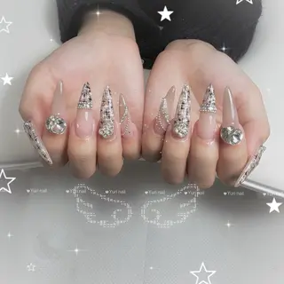 ネイル Yuri.nail studioのネイルデザイン