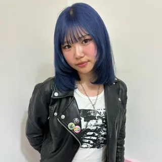 ミディアム カラー メイ ☪️のヘアスタイル