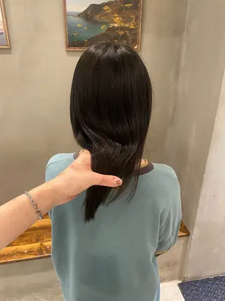 ロング 新宿/顔周りカット +レイヤー＝しずく♩のヘアスタイル