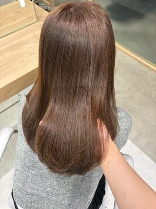 ロング KAE🍓艶カラー /韓国風のヘアスタイル