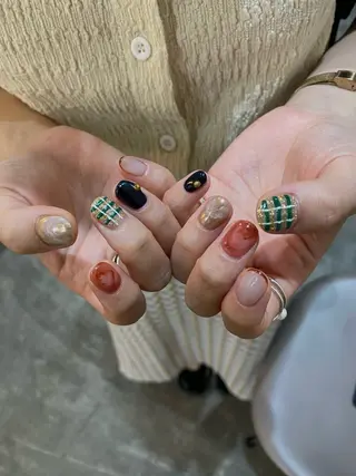 ネイル 栗林 実莉のネイルデザイン