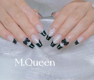 ネイル M.Queenネイル サロン天神今泉店のネイルデザイン