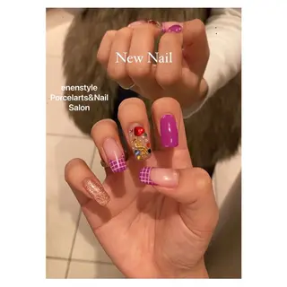 ミディアム ネイル 🐾enen style 🐾のネイルデザイン