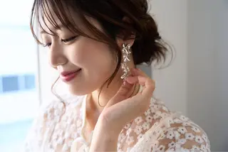 ミディアム 神戸/karina /レイヤー/顔まわりのヘアスタイル