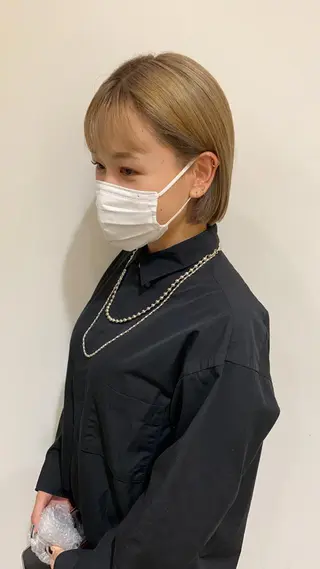 セミロング カラー BLOCK hair makeのヘアスタイル