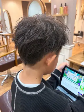 メンズ キッズ 松葉 巧真のヘアスタイル