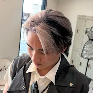ショート 🎀ハイトーン/ 艶カラー/夕月🎀のヘアスタイル