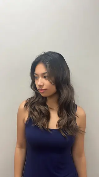 ロング ハイライト🌺 ZIONのヘアスタイル