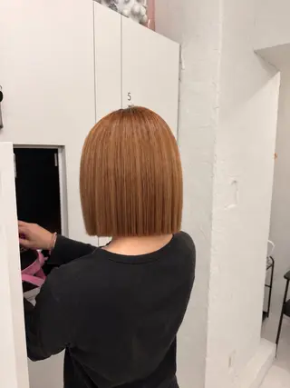 ミディアム カラー mei タッセルボブ 縮毛矯正🧚‍♂️のヘアスタイル