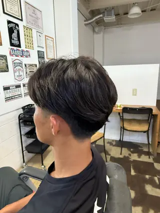 メンズ ヘアクリエイトブラス 出田友輝のヘアスタイル