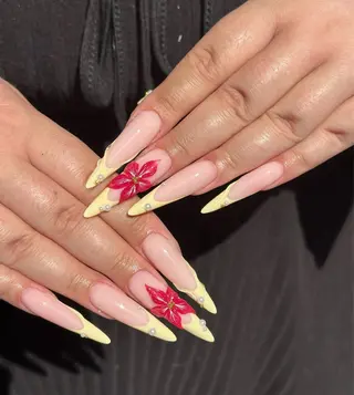 ネイル NiJi Nailsのネイルデザイン