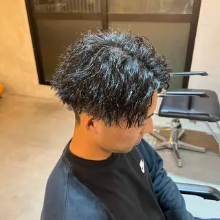 ショート ツイスパ/シャドウ 新井のヘアスタイル