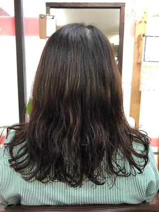 ロング キセ ワカナのヘアスタイル
