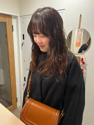 ロング パーマ nishi fuyumiのヘアスタイル